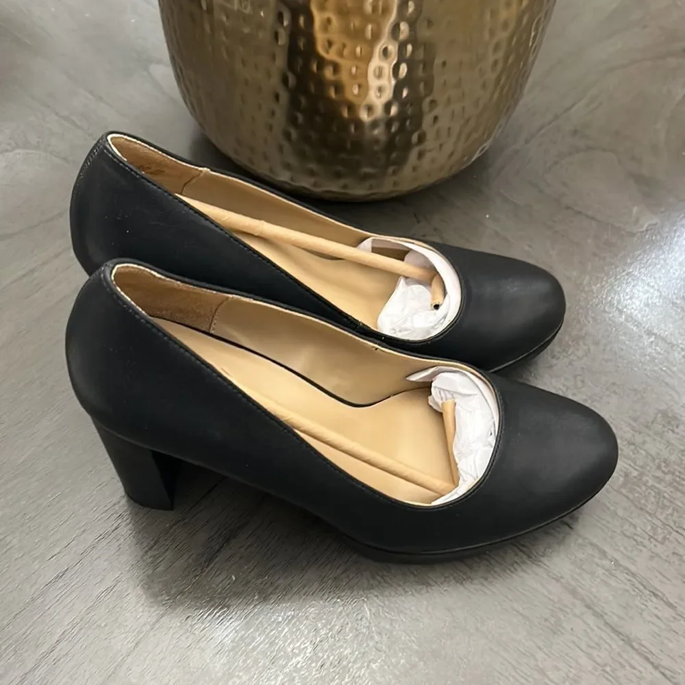 Naturalizer Berlin Platform Pump (WIDE) - Picture 7 of 12